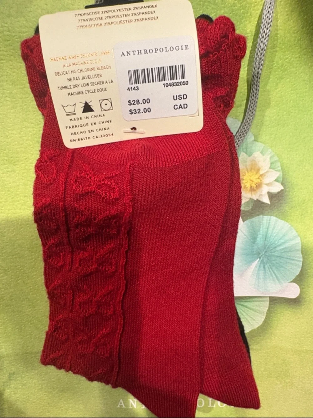 Anthropologie icon Bow sock Black & Red